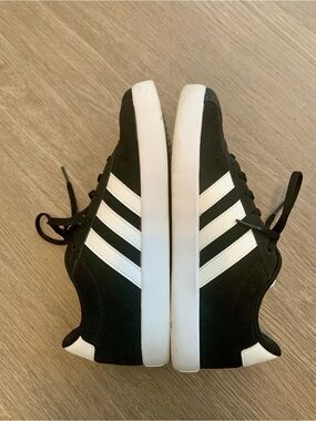 Adidas VL 3.0 Court Black & White Suede Sneakers - Youth 6/Women’s 7.5-8
